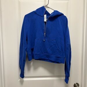 Lululemon Athletica Blue Cropped Scuba